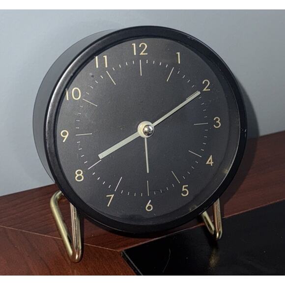 Modern desk Black & Gold alarm clock - Picture 1 of 5